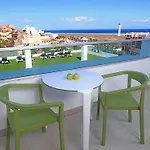 فندق Fergus Cactus Garden 4*