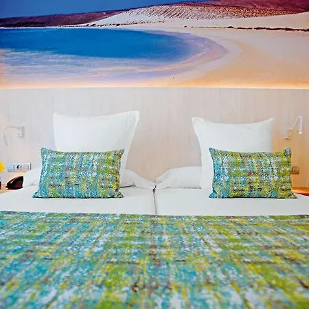 Otel Fergus Cactus Garden 4*