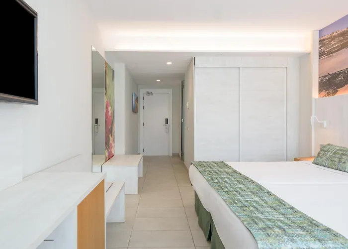 Fergus Cactus Garden Szálloda