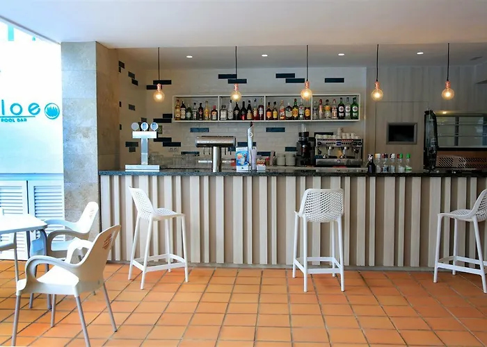 Szálloda Fergus Cactus Garden 4*