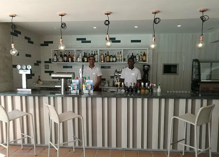 Hotel Fergus Cactus Garden 4*