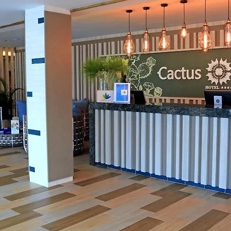 Отель Fergus Cactus Garden Морро-дель-Хабле